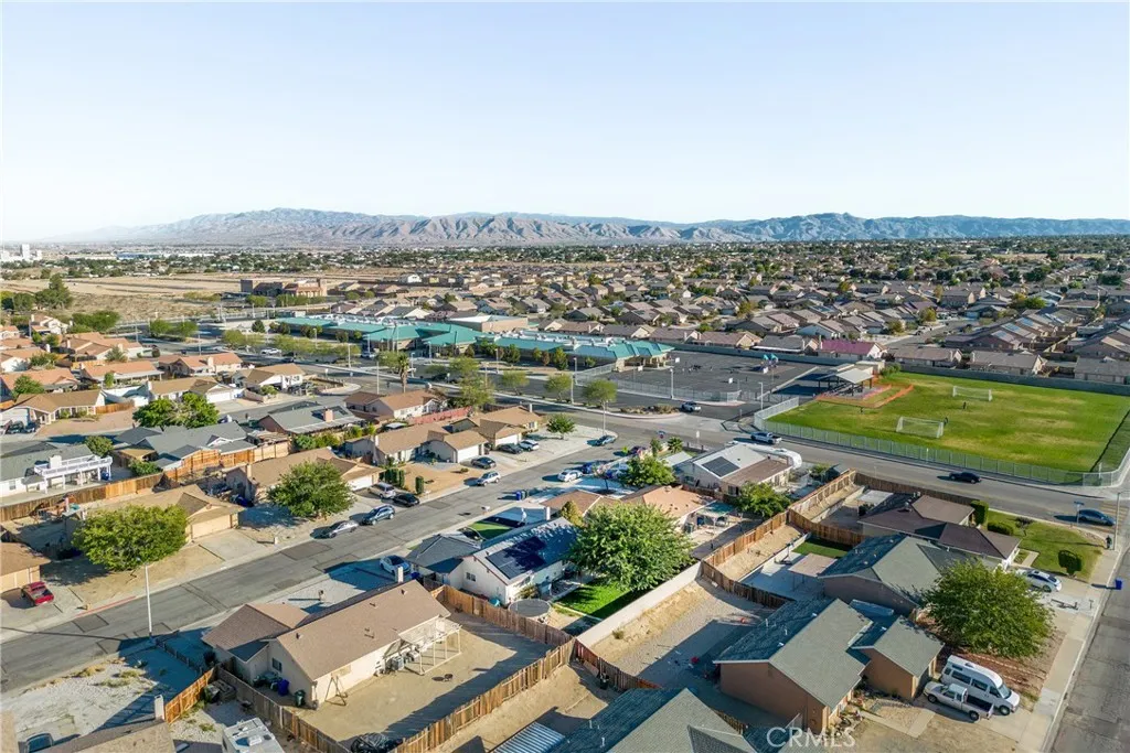 13577 Arroyo Drive, Victorville, CA 92395
