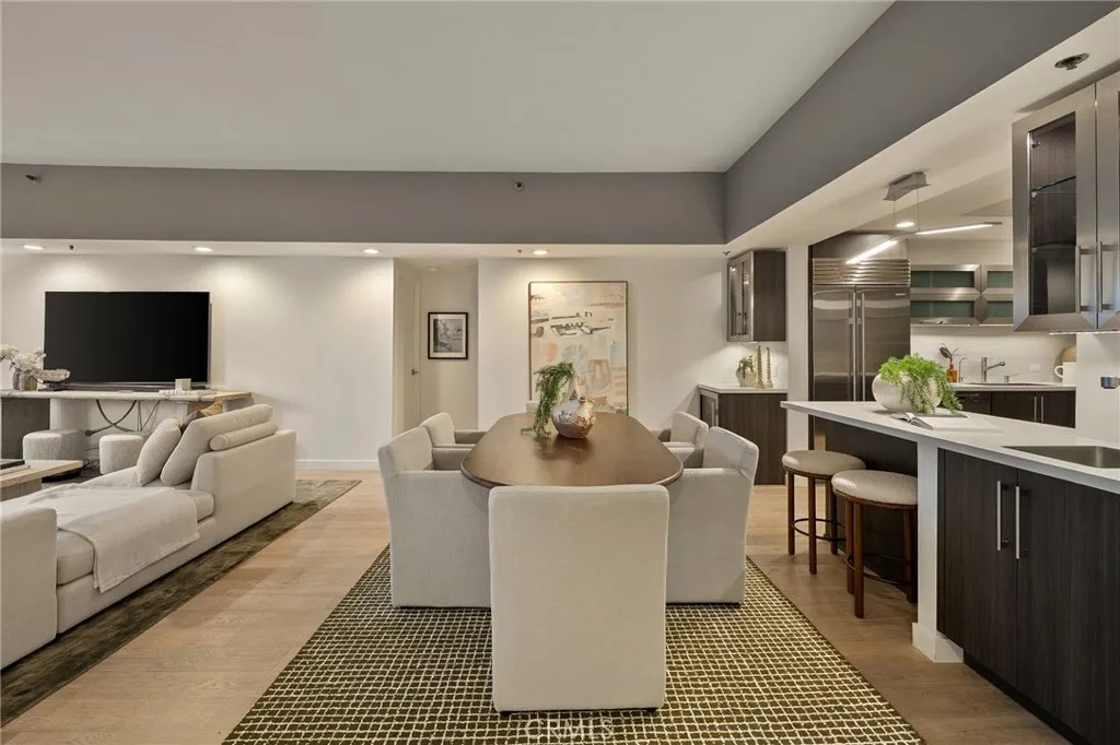 Additional image 9 of 10445 Wilshire, Los Angeles, CA 90024