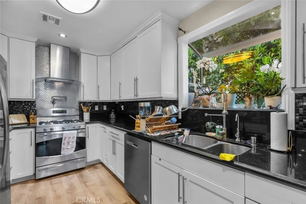 Additional image 9 of 4951 Enfield Avenue, Encino, CA 91316