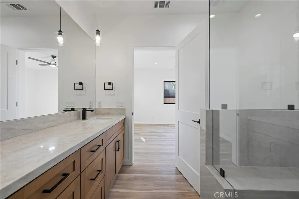 Additional image 53 of 4208 New York Ave, La Crescenta, CA 91214