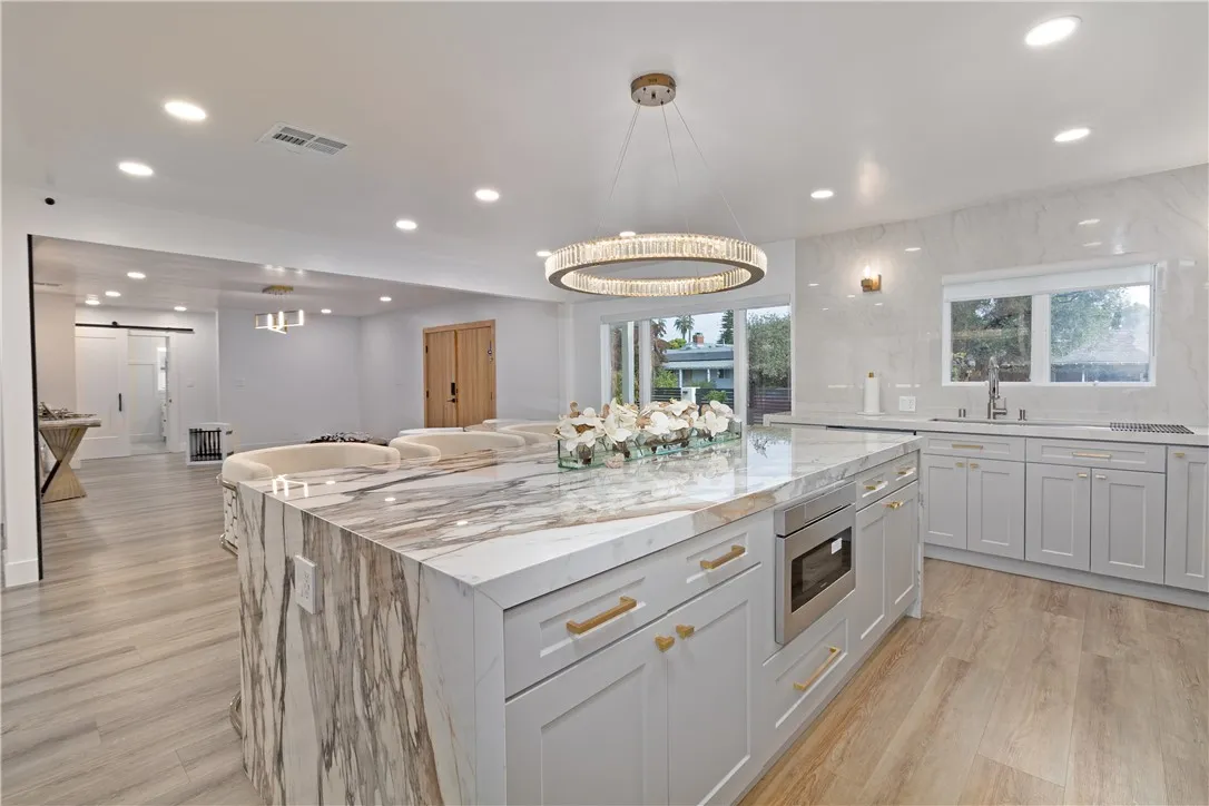 Additional image 65 of 5439 Gentry Avenue, Valley Village, CA 91607