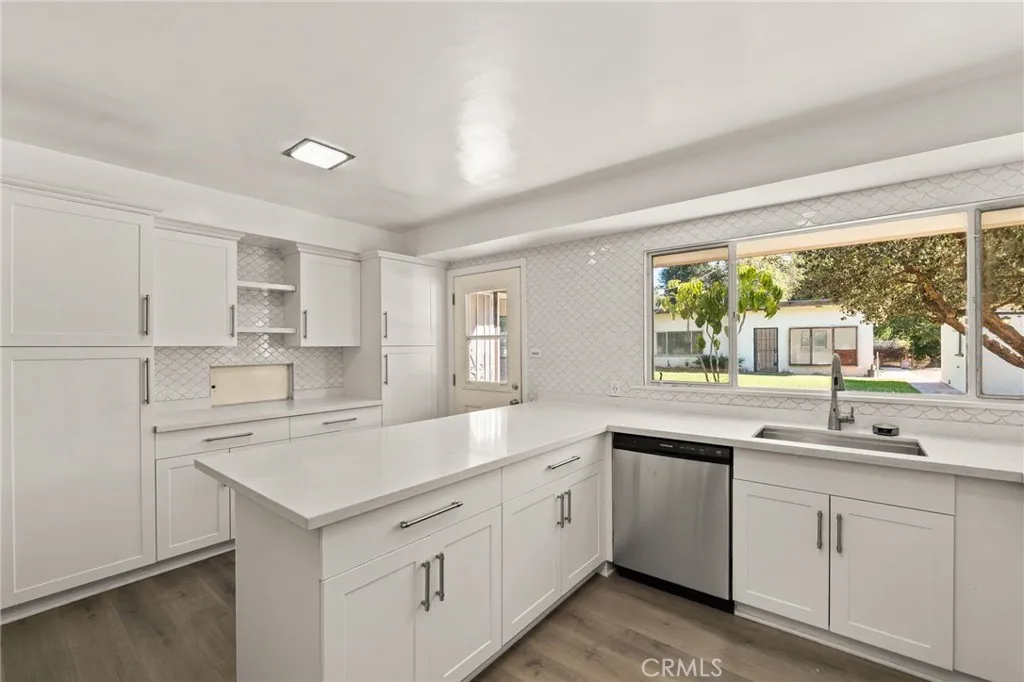 Additional image 52 of 3024 Pine St, Riverside, CA 92501