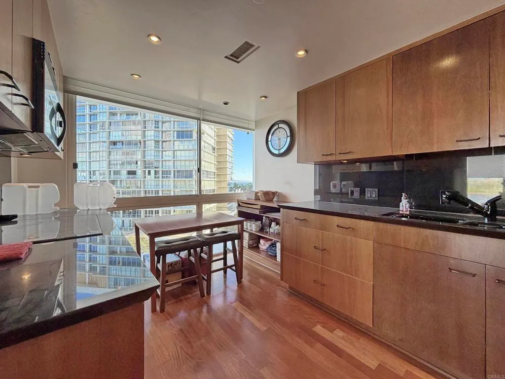 Additional image 9 of 1810 Avenida del Mundo Unit 503, Coronado, CA 92118