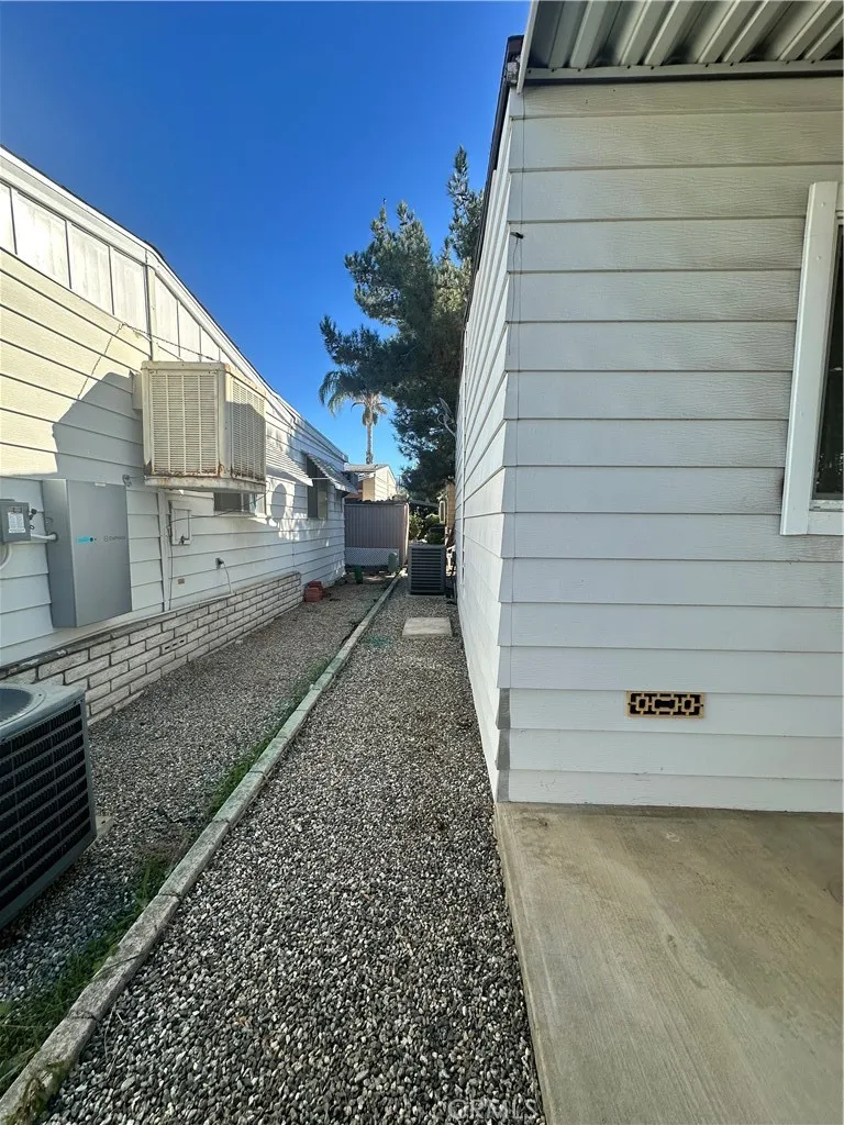 Additional image 41 of 881 N Lake St N Unit 301, Hemet, CA 92544