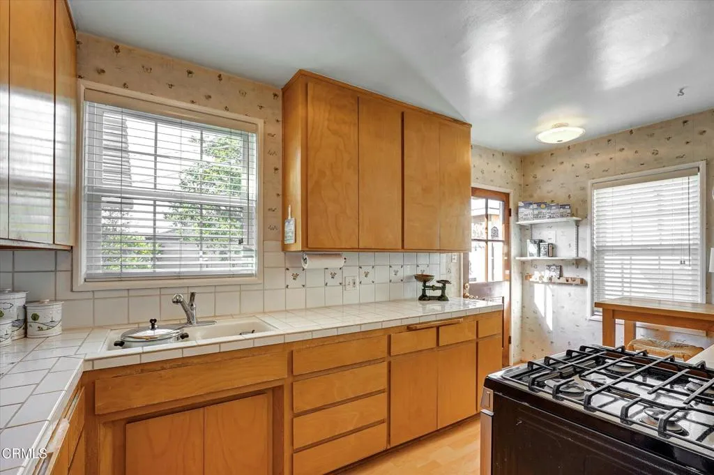 Additional image 44 of 6611 Denny Avenue, North Hollywood, CA 91606