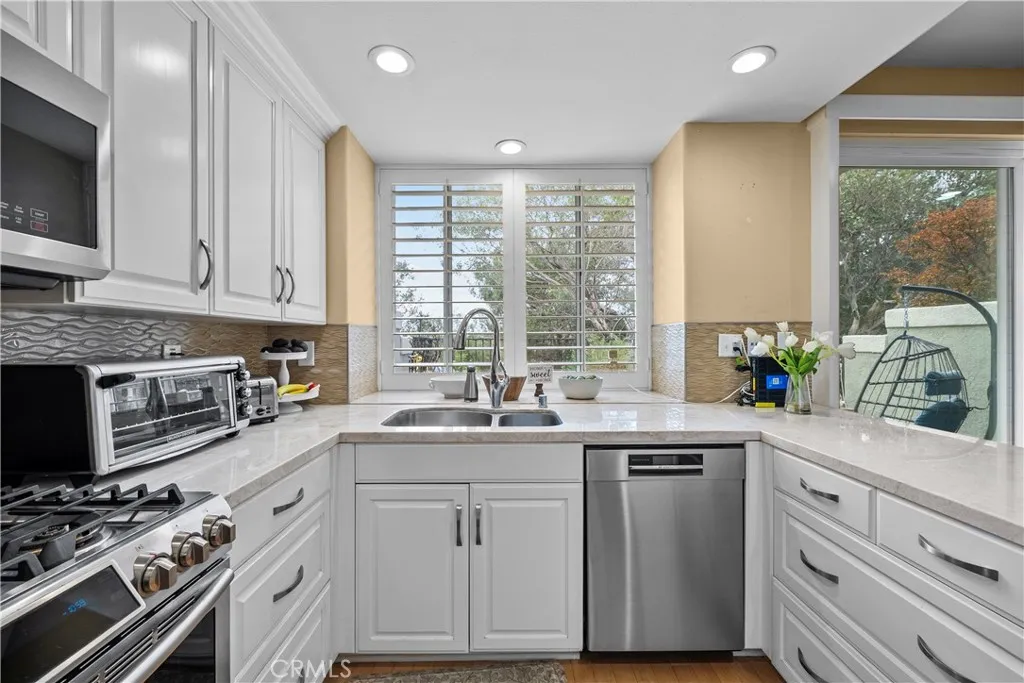 Additional image 36 of 22371 Mission Circle, Chatsworth, CA 91311