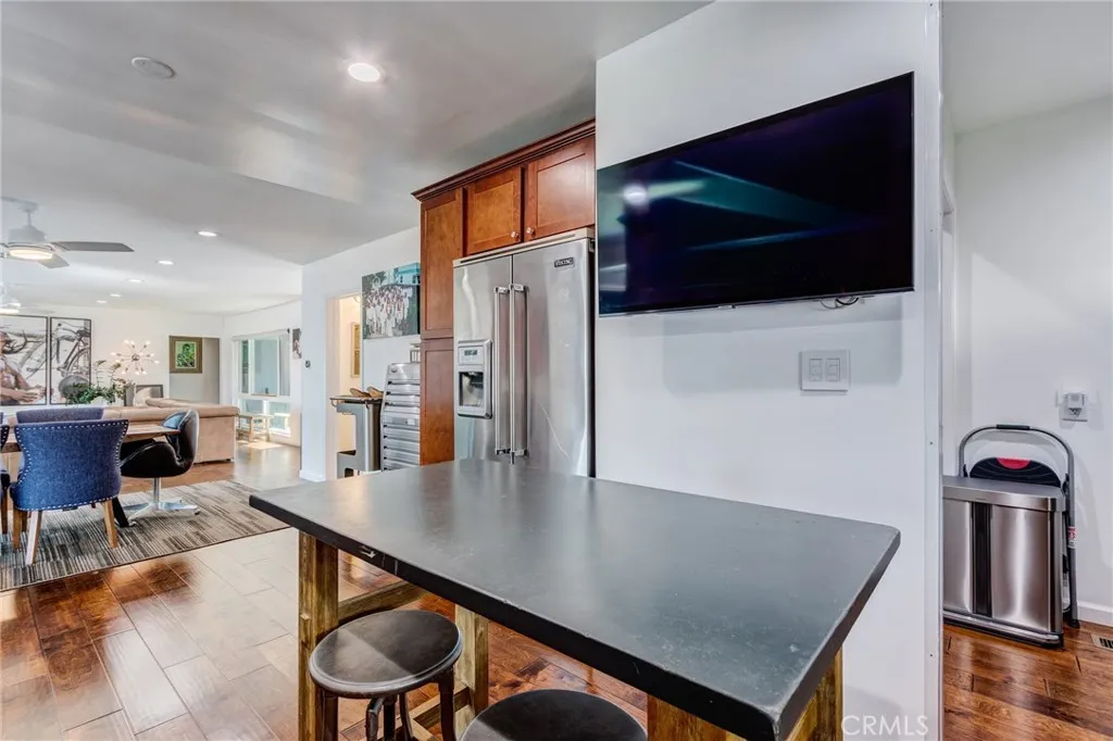 Additional image 20 of 5617 Glenford, Los Angeles, CA 90008