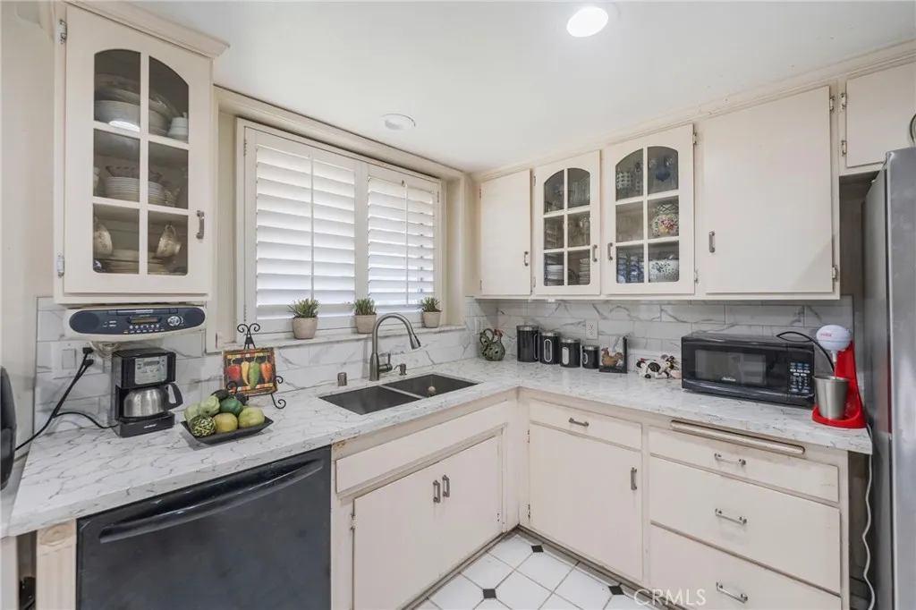 Additional image 12 of 1118 Fernrest Drive, Harbor City, CA 90710