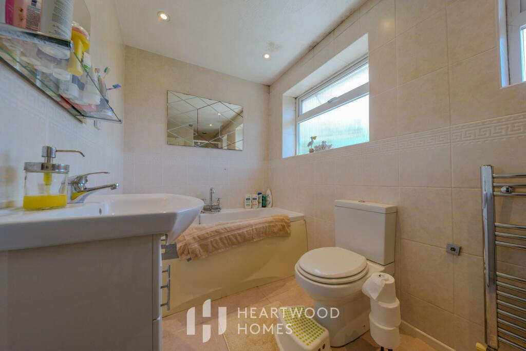 Additional image 14 of Sunnydell, St. Albans, AL2 3HP