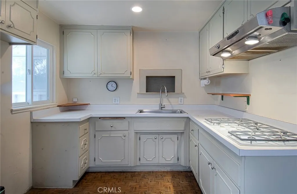 Additional image 48 of 999 Oak Street, Costa Mesa, CA 92627