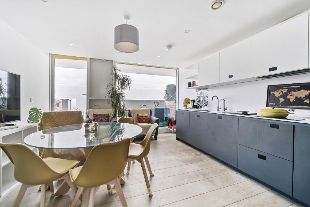 Additional image 3 of London Road, St. Albans, AL1