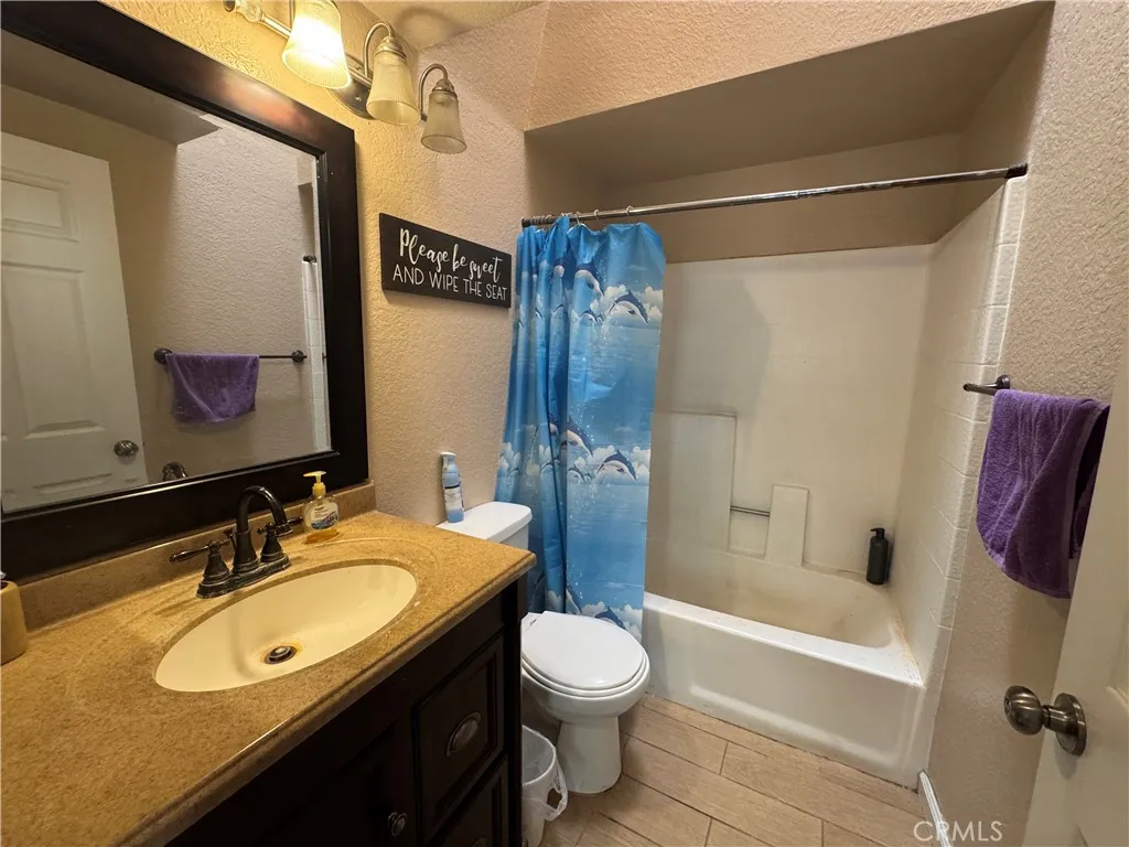 Additional image 111 of 3072 Lynwood Dr, Highland, CA 92346