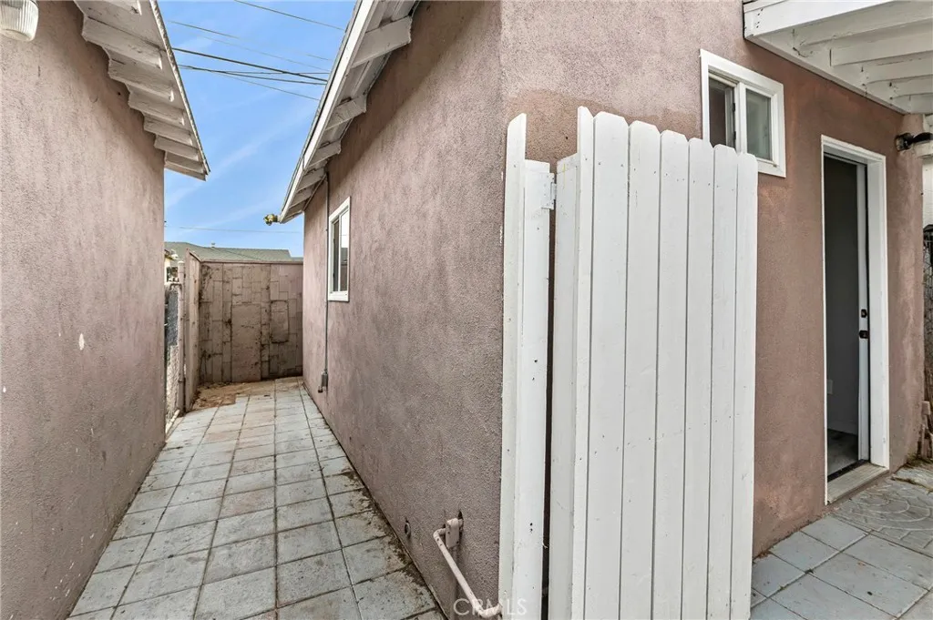 Additional image 99 of 8023 Hooper Ave, Los Angeles, CA 90001