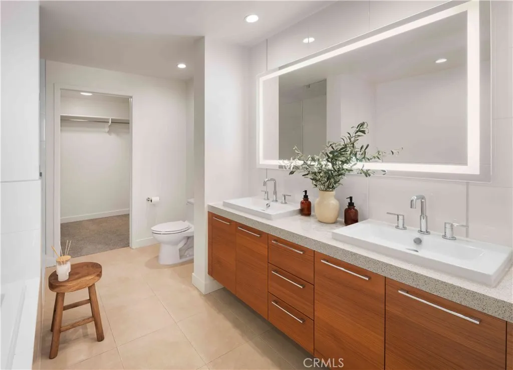 Additional image 8 of 9 MacArthur Place Unit 508, Santa Ana, CA 92707