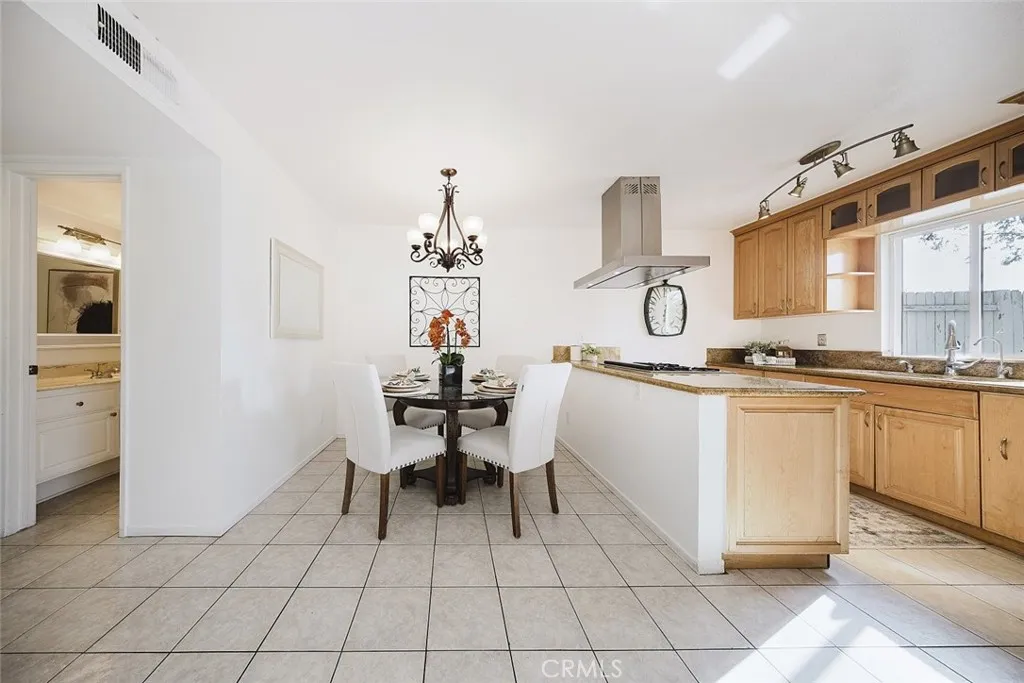 Additional image 8 of 643 S College Avenue, Claremont, CA 91711