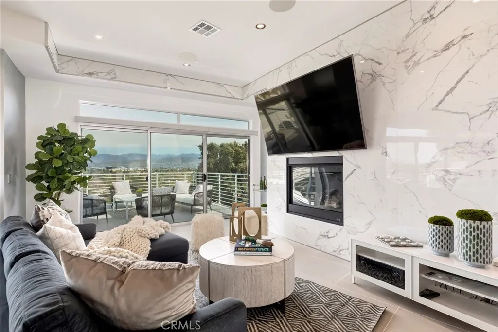 Additional image 59 of 11698 Picturesque, Studio City, CA 91604