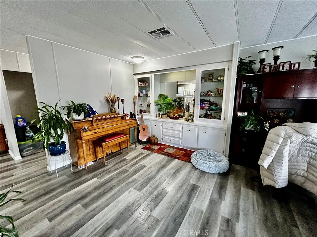 Additional image 8 of 881 N Lake st Unit 210, Hemet, CA 92544