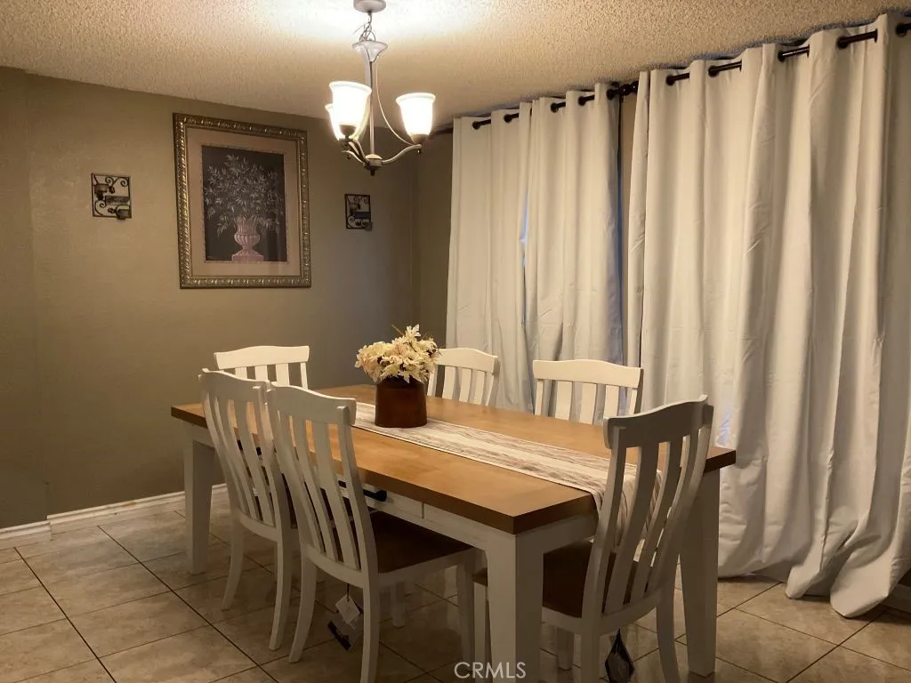 Additional image 9 of 13470 Cedar Street, Oak Hills, CA 92344