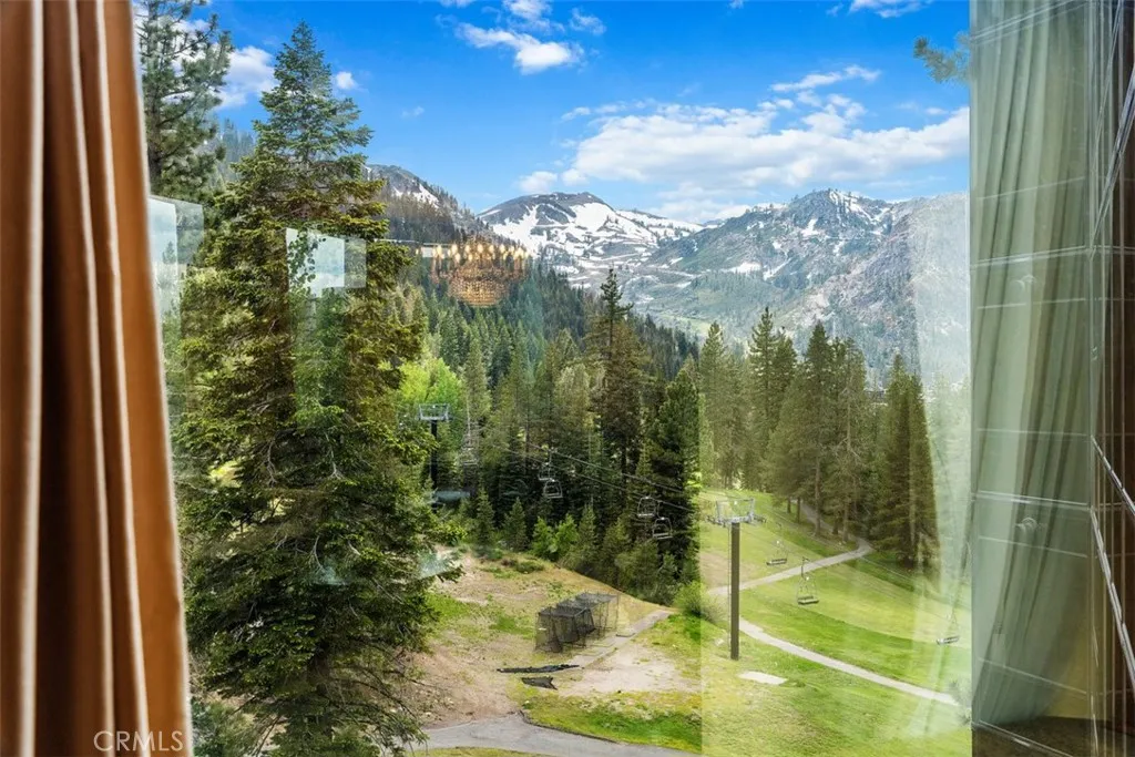 Additional image 62 of 400 Squaw Creek, Olympic Village, CA 96146