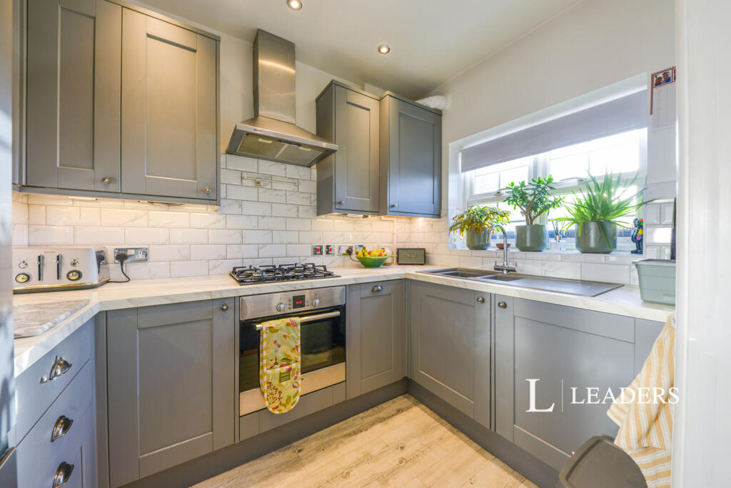 Additional image 4 of Beningfield Drive, London Colney, AL2