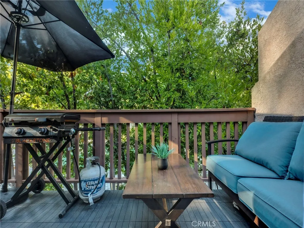 Additional image 8 of 7050 Shoup Ave #225, Canoga Park, CA 91303