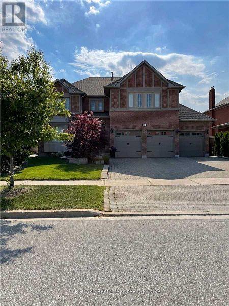 Property image for 68 MELLINGS DRIVE|Vaughan (East Woodbridge), Ontario L4L8J2