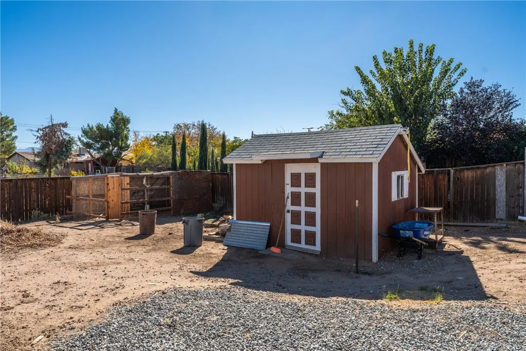 Additional image 29 of 10643 Arroyo Ave, Hesperia, CA 92345
