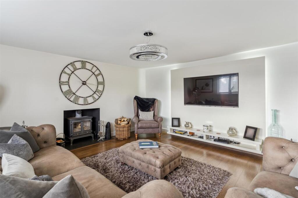 Additional image 4 of Coursers Road, Colney Heath, AL4