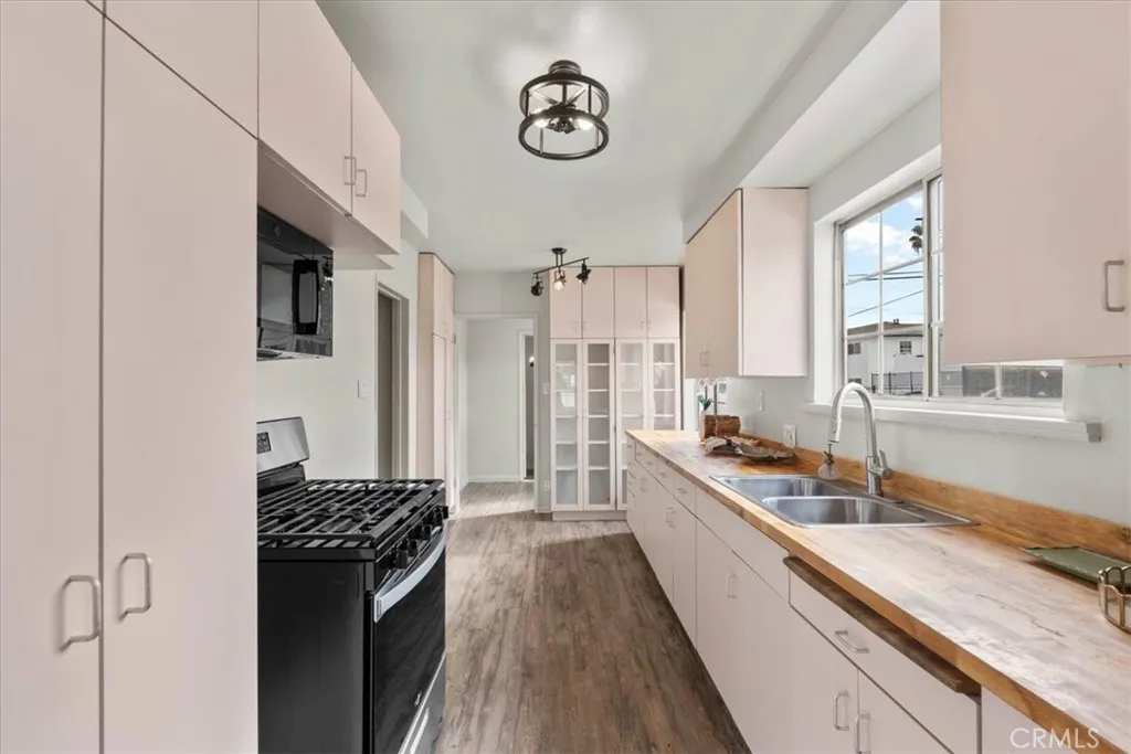 Additional image 47 of 7000 Nagle, North Hollywood, CA 91605