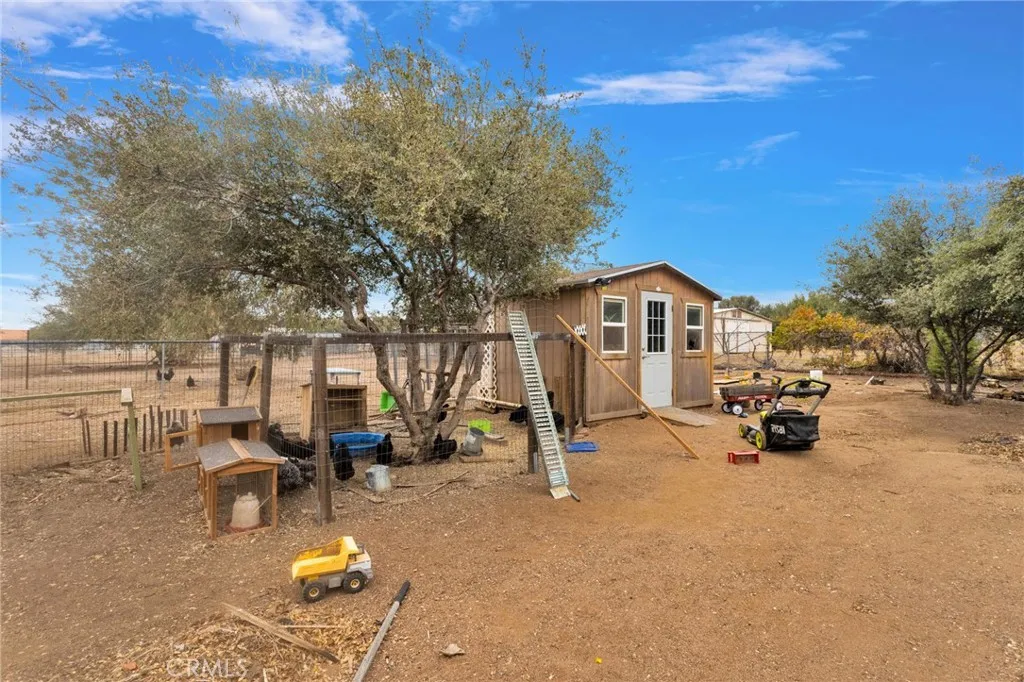 Additional image 117 of 8249 Beaver Ave, Phelan, CA 92371