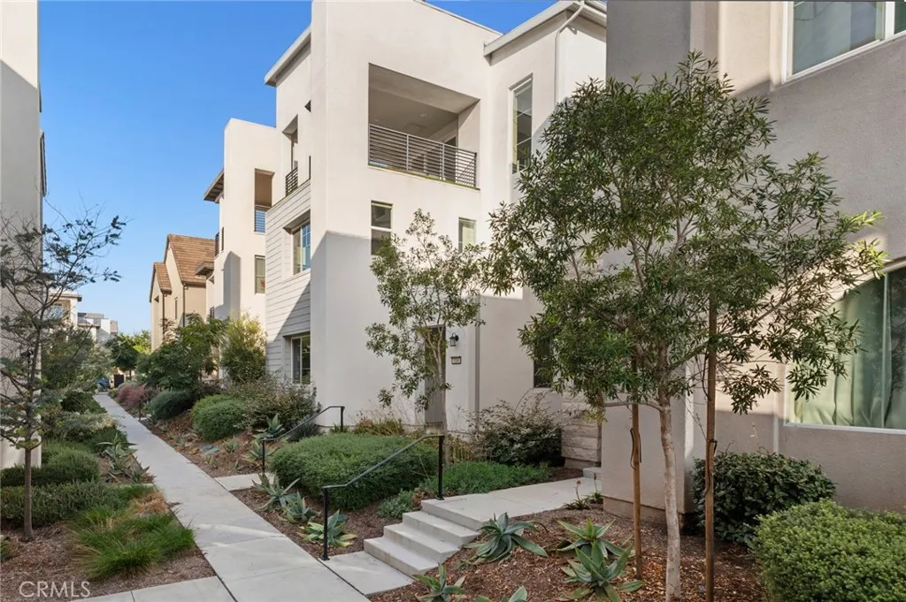 Additional image 36 of 114 Source, Irvine, CA 92618