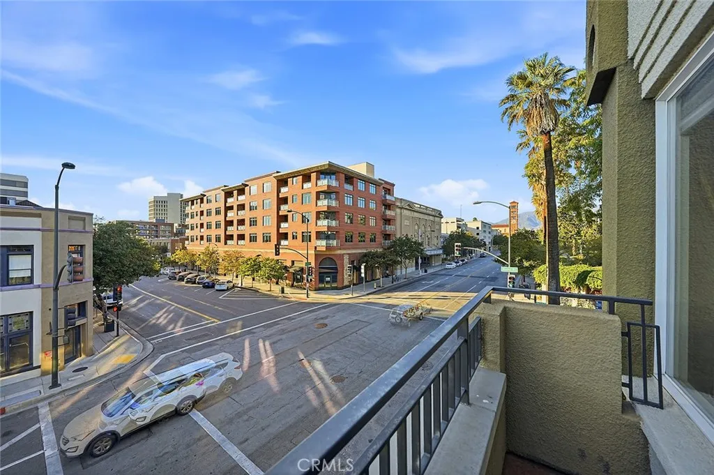 Additional image 44 of 80 N Raymond Avenue Unit 212, Pasadena, CA 91103