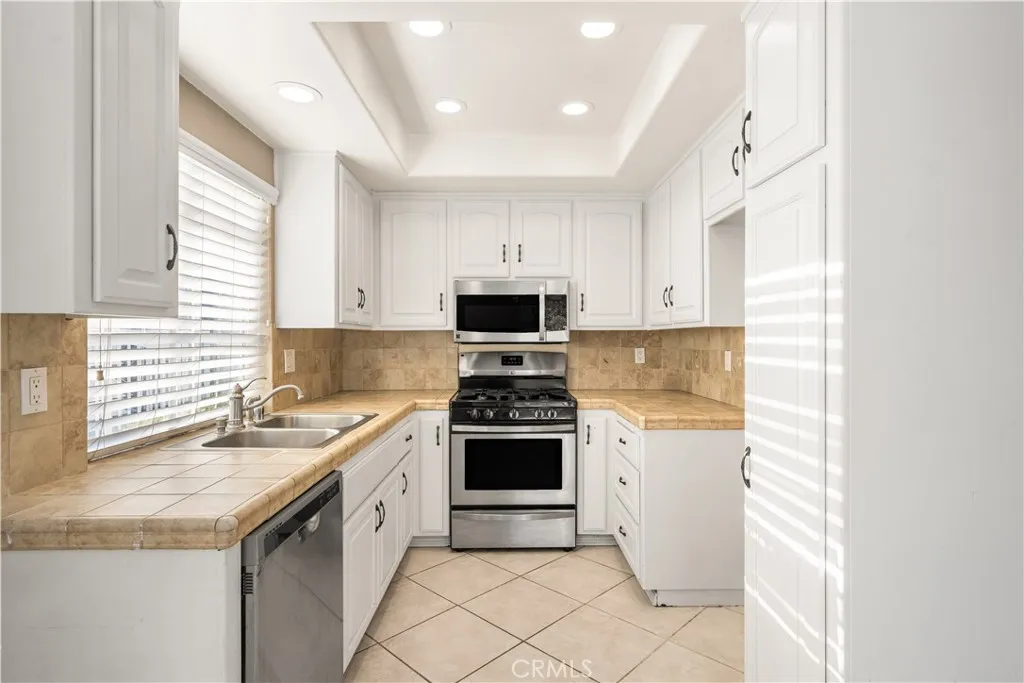 Additional image 14 of 1062 Walnut Street Unit C, Tustin, CA 92780