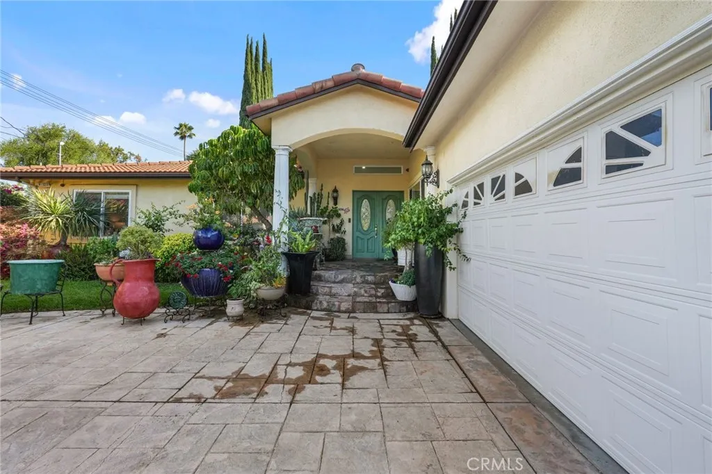 Additional image 115 of 18760 Wells, Tarzana, CA 91356