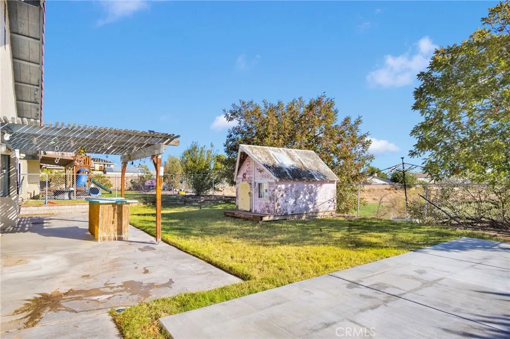 Additional image 41 of 27325 Strawberry Ln, Helendale, CA 92342