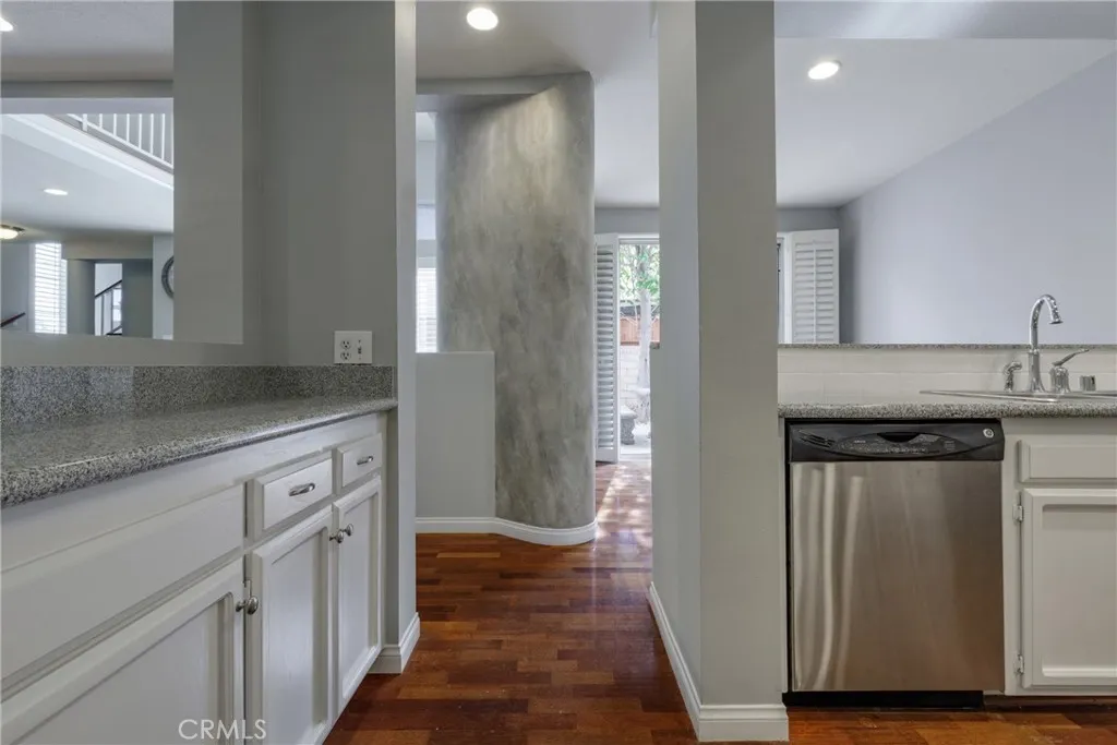 Additional image 16 of 7325 Vassar, Canoga Park, CA 91303