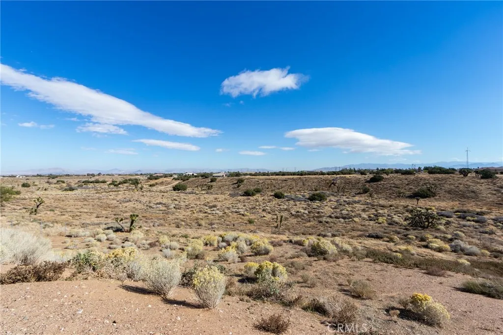 Additional image 117 of 8605 Cantel Court, Oak Hills, CA 92344