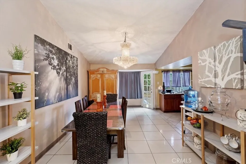 Additional image 14 of 156 S Loretta St, Rialto, CA 92376