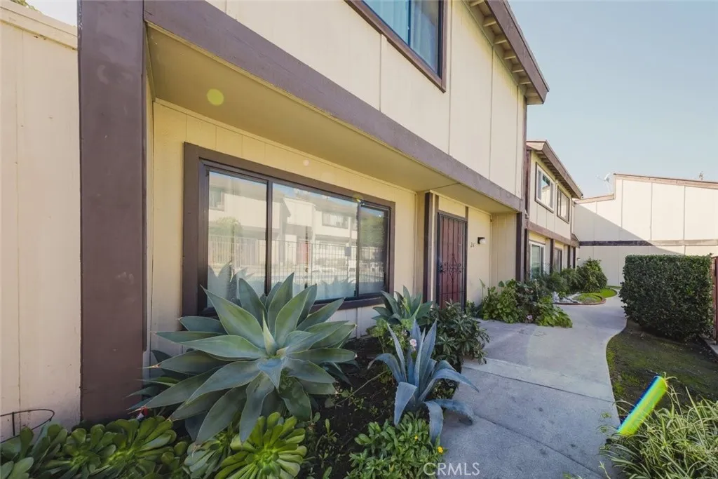 Additional image 65 of 9318 Van Nuys Boulevard Unit 26, Panorama City, CA 91402