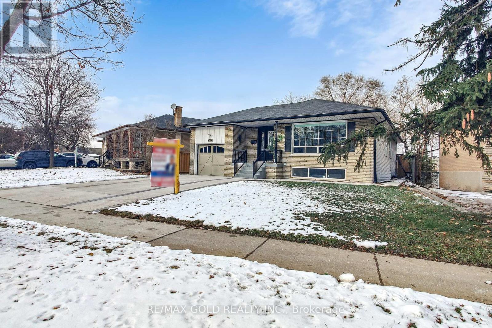 Property image for 189 KINGSVIEW BOULEVARD|Toronto (Kingsview Village-The Westway), Ontario M9R1V7