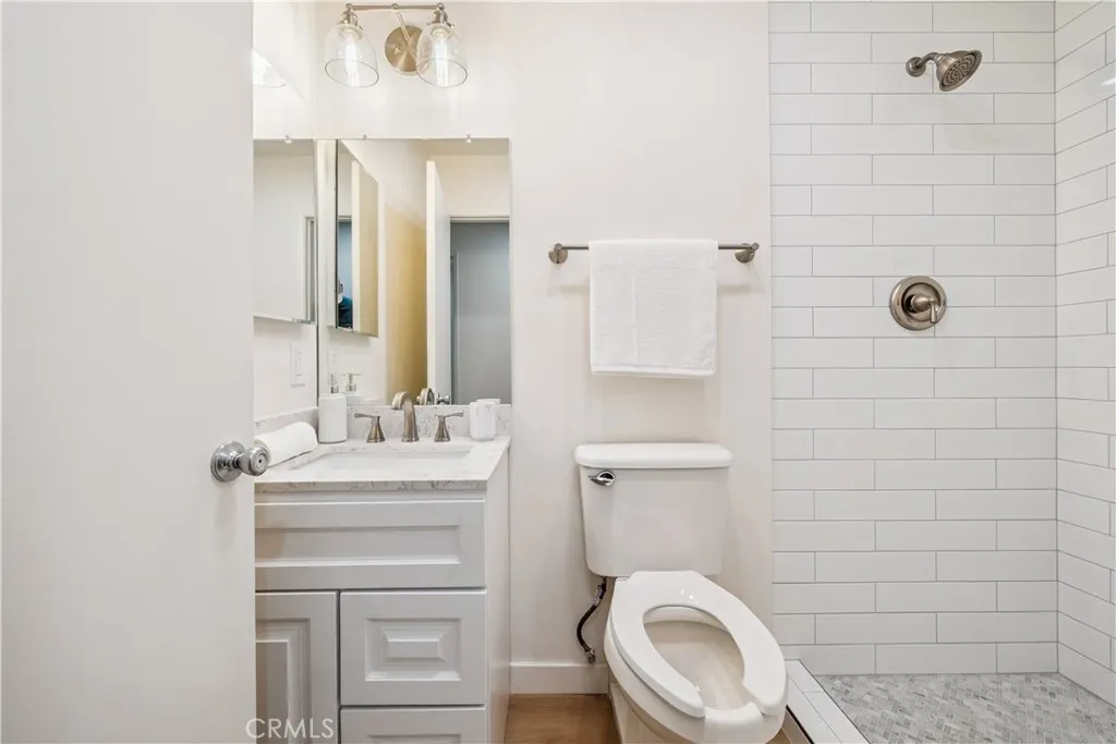 Additional image 38 of 11722 Avon, Los Angeles, CA 90066