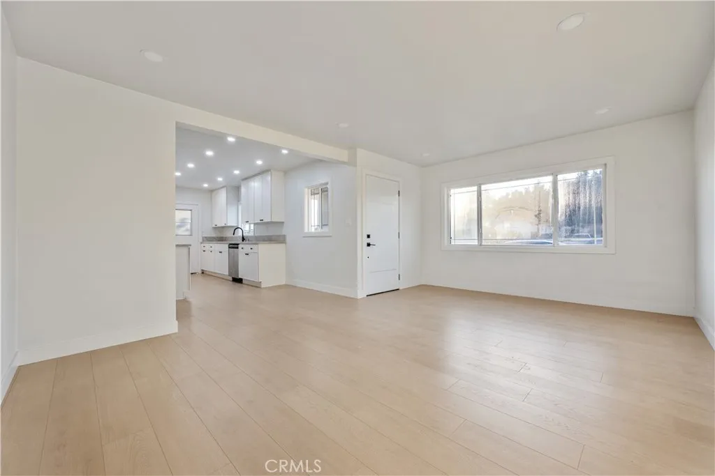 Additional image 12 of 2002 N Salinas Ave, Los Angeles, CA 90059