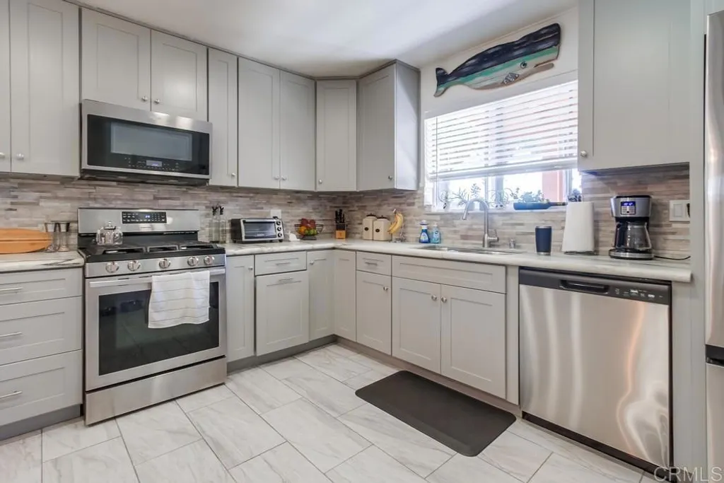 Additional image 17 of 3018 Thunder Drive, Oceanside, CA 92056