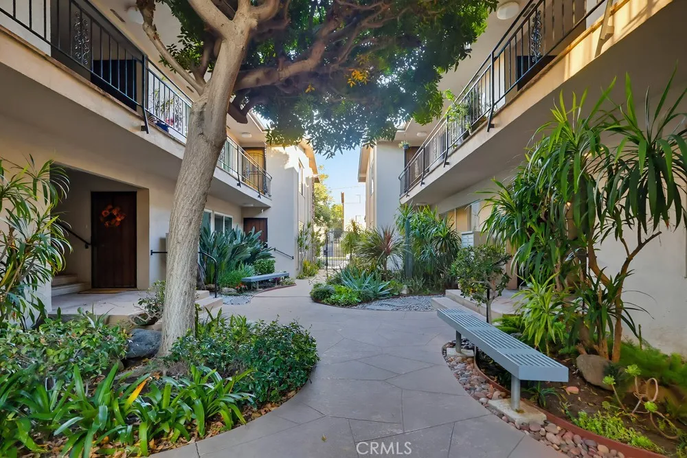 Additional image 87 of 307 Cherry Avenue Unit 6, Long Beach, CA 90802