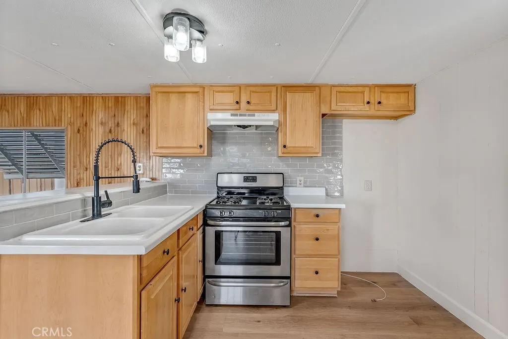 Additional image 4 of 16473 Green Tree Boulevard Unit 46, Victorville, CA 92395