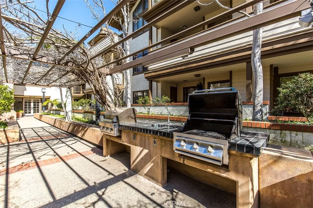 Additional image 86 of 2559 Plaza Del Amo Unit 215, Torrance, CA 90503