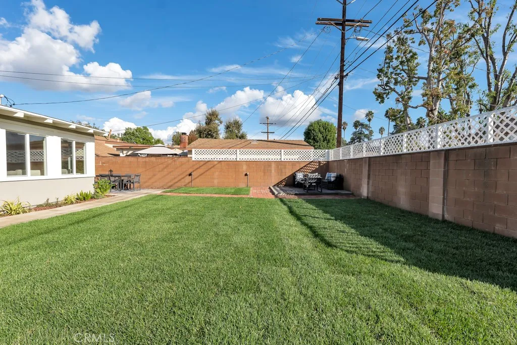 Additional image 38 of 17452 Cantlay Street, Lake Balboa, CA 91406
