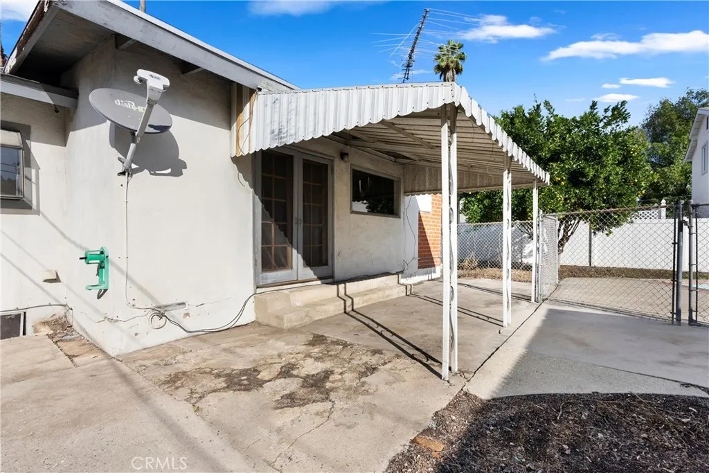 Additional image 73 of 18928 Victory Boulevard, Tarzana, CA 91335