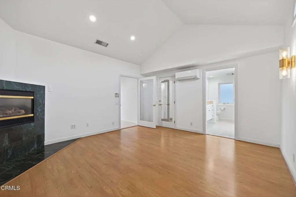 Additional image 28 of 124 San Nicholas Avenue, Oxnard, CA 93035