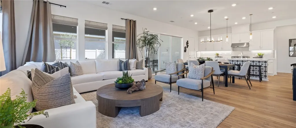 Additional image 9 of 24507 Villa La Sombrilla, Valencia, CA 91354